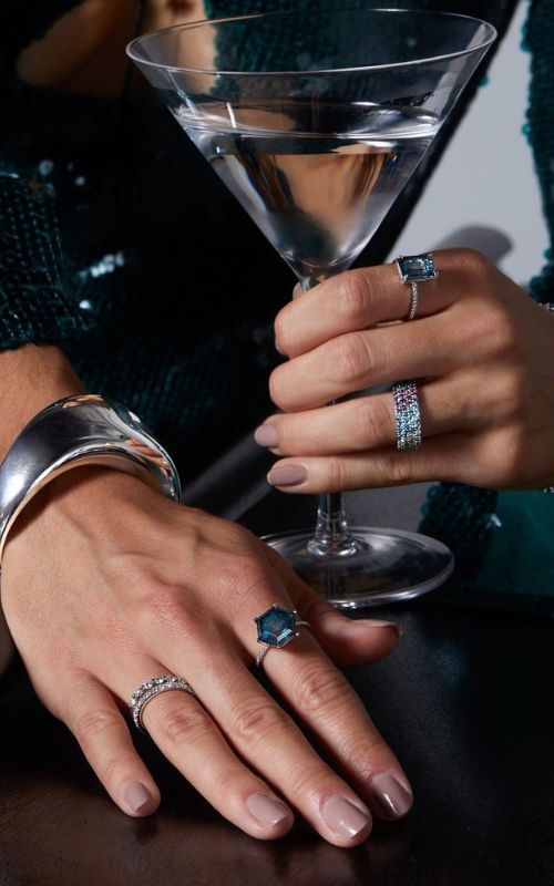 36 Modern Wedding Rings: Trendy Ideas In 2025