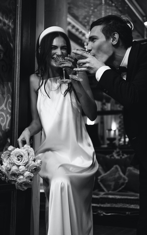 Black and White Wedding Guest Attire: 26 Ideas That Scream “Gorgeous”