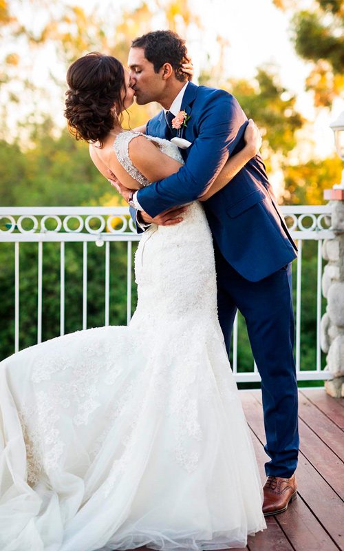 Blue And White Wedding Colors For Your Wedding Theme