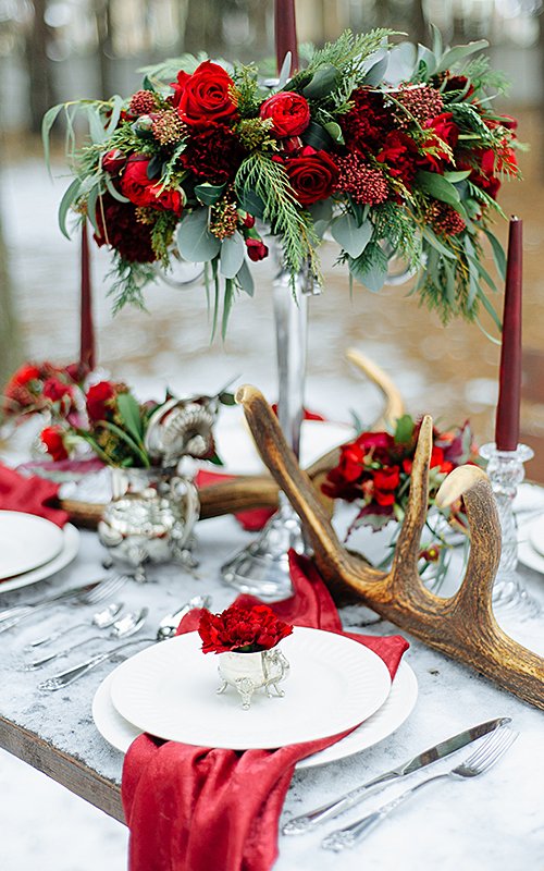 Unique Ideas For A Burgundy Wedding To Steal Your Breath Away