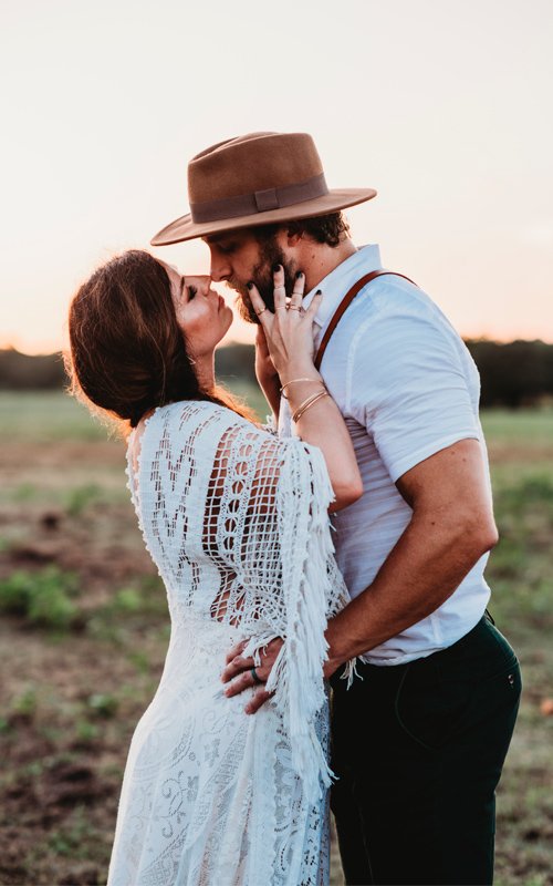 140 Best Country Wedding Songs For Your 2024 Playlist