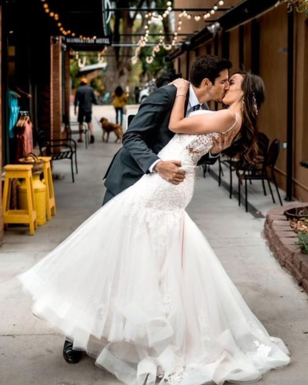 Engagement Photo Poses: Ideas How To Choose The Best