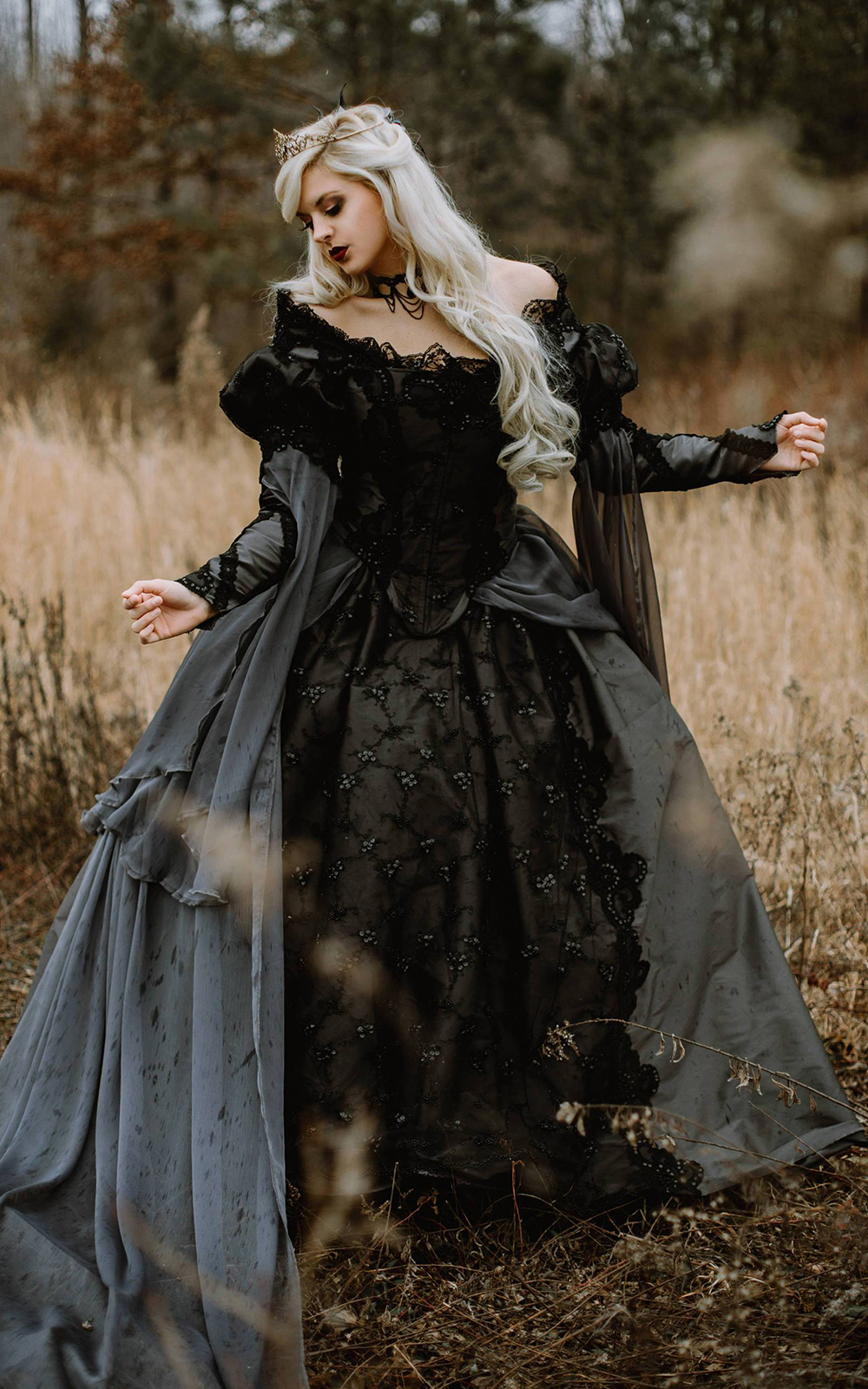 30 Gothic Wedding Dresses + FAQs
