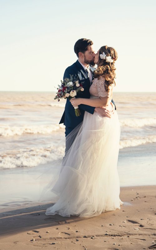 24 Kenny Chesney Wedding Songs You Will Love To Get Married To