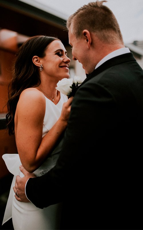 250 Newlywed Game Questions For Any Crowd