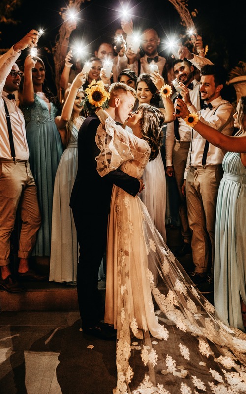 Semi-Formal Wedding Attire: Ideas For All Seasons And Themes + FAQs