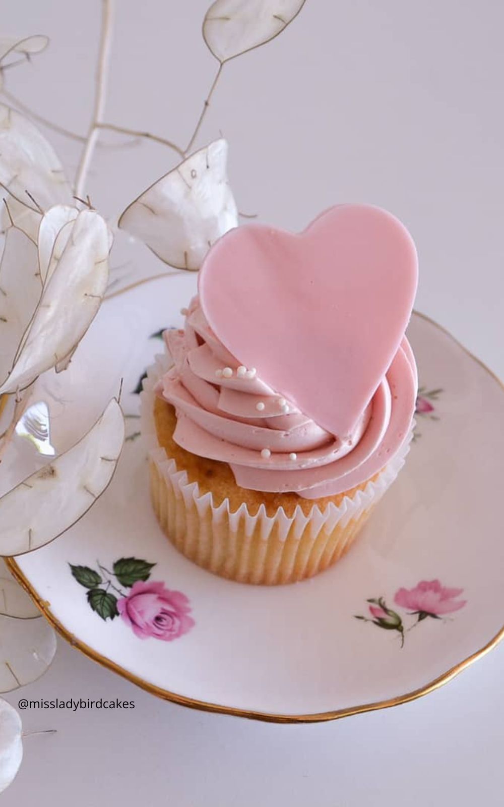 24 Totally Unique Wedding Cupcake Ideas