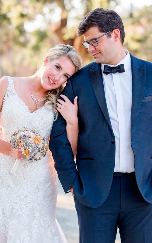 24 Brooch Wedding Bouquets That Will Excite You