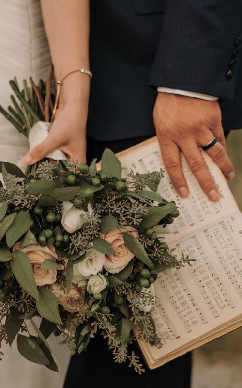 Your Guide to the Perfect Wedding Music Playlist