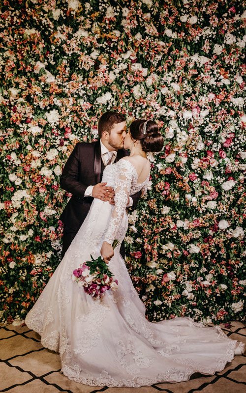 10 Wedding Rules & Traditions That Are Becoming Optional