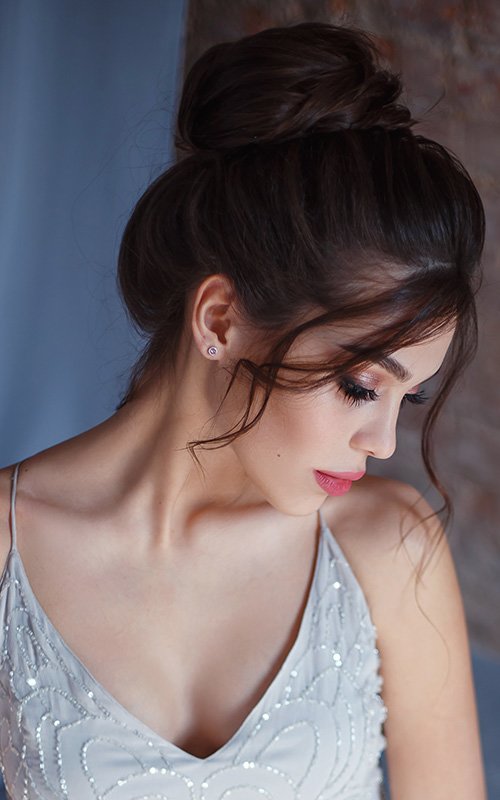 40+ Wedding Updos For Long Hair [2025 Guide + Expert Tips]