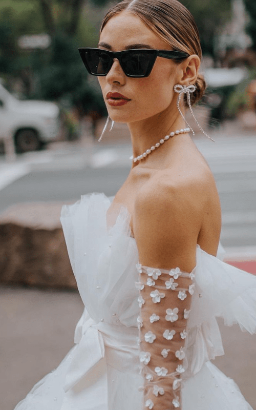 40 Ideas Of Black Wedding Accessories To Wow Your Guests